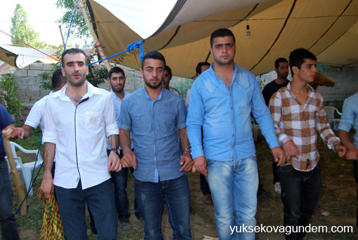 Akça Ailesinin Mutlu Günü 24