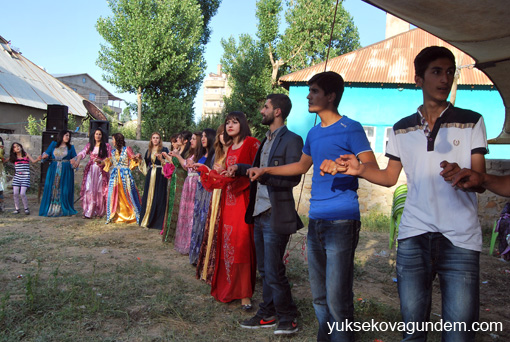 Akça Ailesinin Mutlu Günü 6