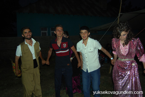 Akça Ailesinin Mutlu Günü 61