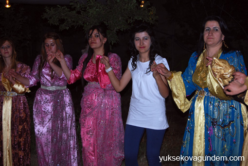 Akça Ailesinin Mutlu Günü 72