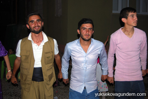 Akça Ailesinin Mutlu Günü 81