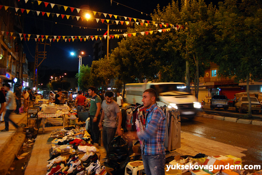 Yüksekova'da Bayram Arifesi 27