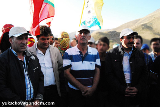 Rahmo'da kitleye müdahale: 2 yaralı 24