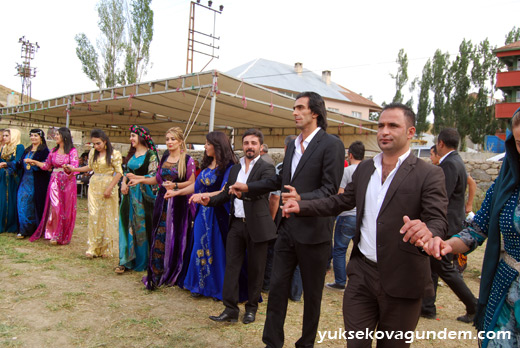 Yüksekova Düğünleri (31-01) Eylül 2013 14