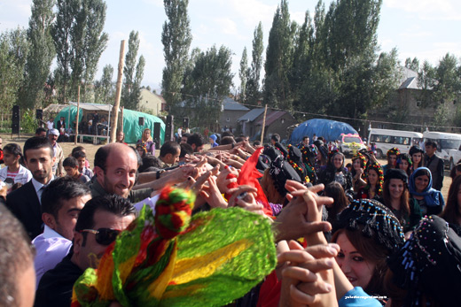 Yüksekova Düğünleri (31-01) Eylül 2013 145