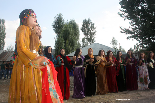 Yüksekova Düğünleri (31-01) Eylül 2013 235