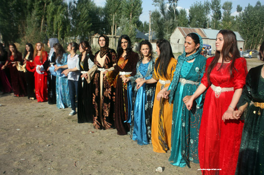 Yüksekova Düğünleri (31-01) Eylül 2013 246