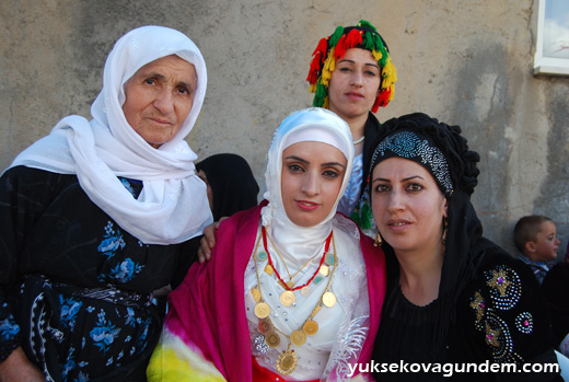 Yüksekova Düğünleri (31-01) Eylül 2013 59