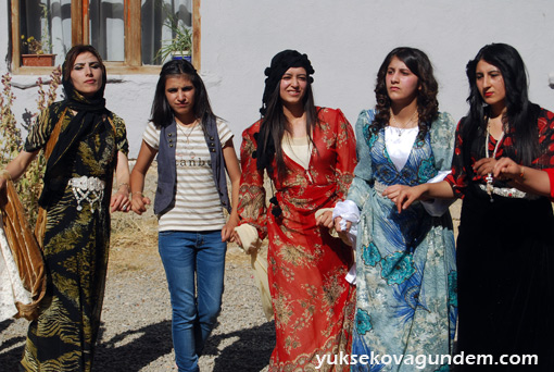 Yüksekova Düğünleri (14-15) Eylül 2013 98