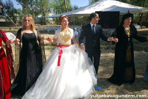 Karataş Ailesinin Mutlu Günü 124