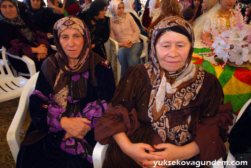 Karataş Ailesinin Mutlu Günü 131