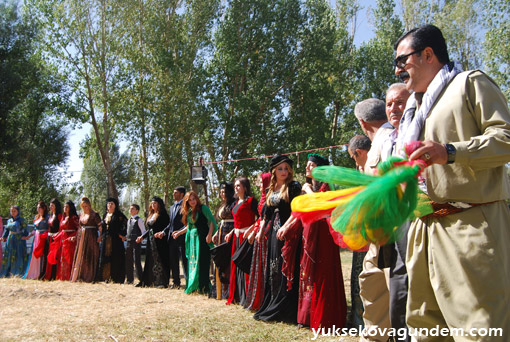 Karataş Ailesinin Mutlu Günü 24