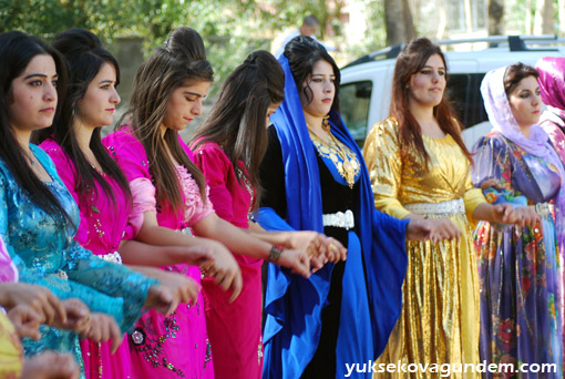 Karataş Ailesinin Mutlu Günü 34