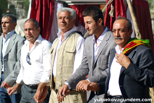 Karataş Ailesinin Mutlu Günü 52