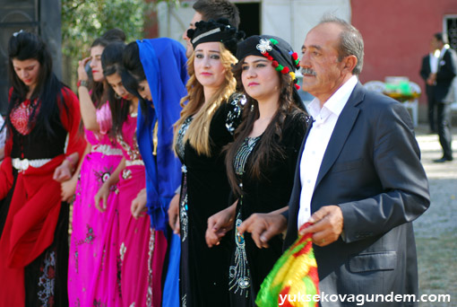 Karataş Ailesinin Mutlu Günü 55