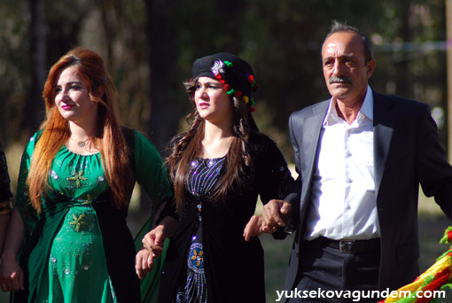 Karataş Ailesinin Mutlu Günü 58