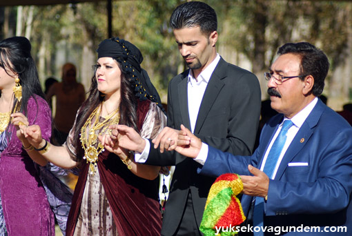 Karataş Ailesinin Mutlu Günü 74