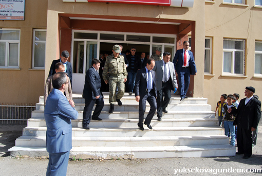 Vali Kalkan'dan Yüksekova'ya ziyaret 10