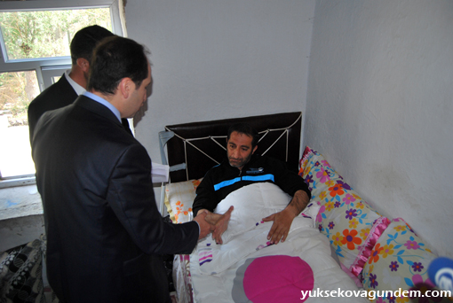 Vali Kalkan'dan Yüksekova'ya ziyaret 16
