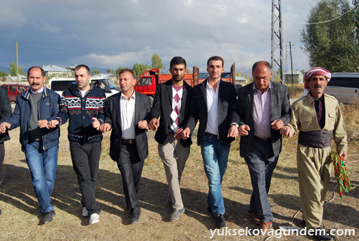 Yüksekova Düğünleri (05-06) Ekim 2013 44