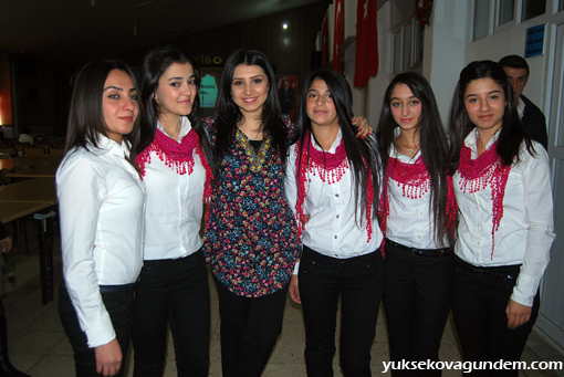 Yüksekova Lisesi Öğretmenler Gününü Kutladı 2