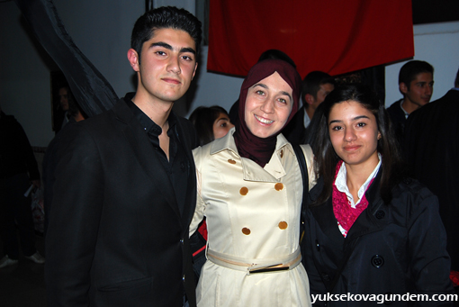 Yüksekova Lisesi Öğretmenler Gününü Kutladı 20