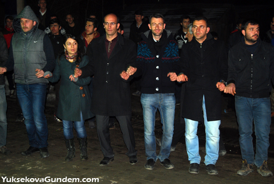 Yüksekova'da halk şöleni 1
