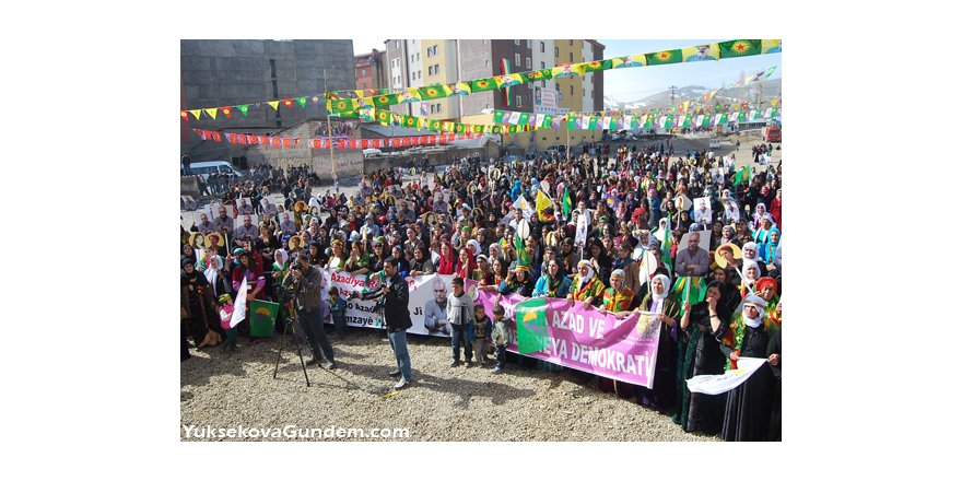 Kadınlar Günü Erken Kutlandı