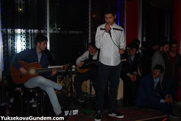 Yüksekova Lisesi'nin Moral Gecesi 111