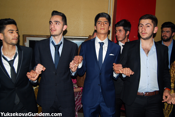 Yüksekova Lisesi'nin Moral Gecesi 57