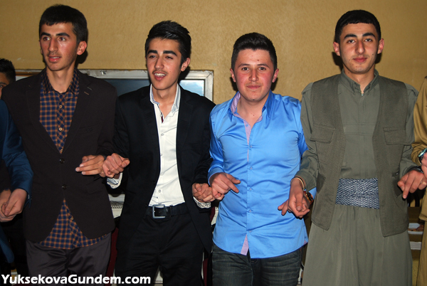 Yüksekova Lisesi'nin Moral Gecesi 61