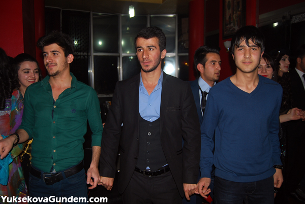 Yüksekova Lisesi'nin Moral Gecesi 66