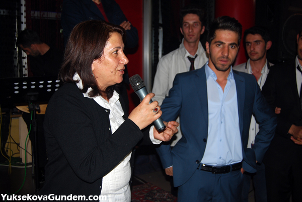 Yüksekova Lisesi'nin Moral Gecesi 69