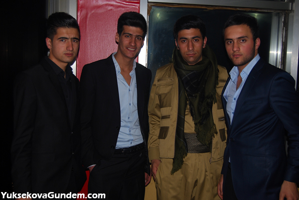 Yüksekova Lisesi'nin Moral Gecesi 80