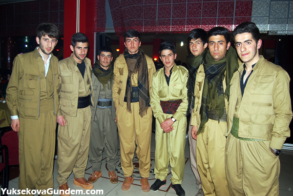 Yüksekova Lisesi'nin Moral Gecesi 87