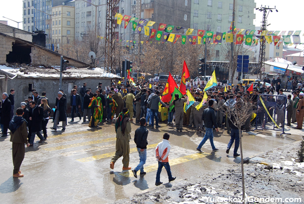Yüksekova'da Newroz Coşkusu 18