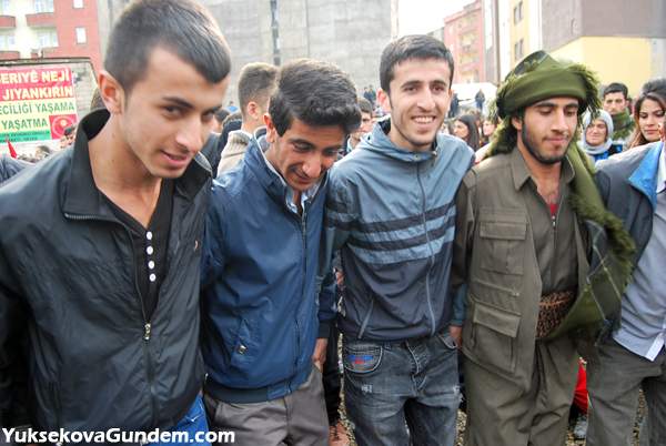 Yüksekova'da Newroz Coşkusu (2) 101