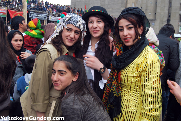 Yüksekova'da Newroz Coşkusu (2) 111