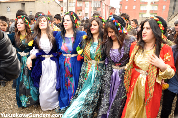 Yüksekova'da Newroz Coşkusu (2) 38