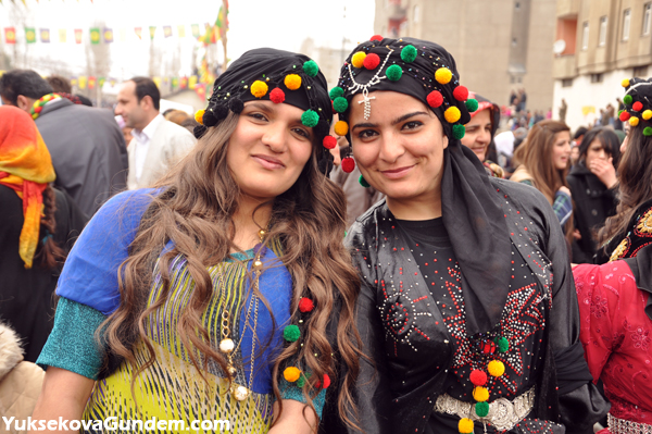 Yüksekova'da Newroz Coşkusu (2) 39