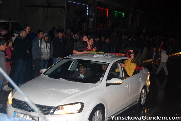 Yüksekova'da Seçim Kutlamaları 52