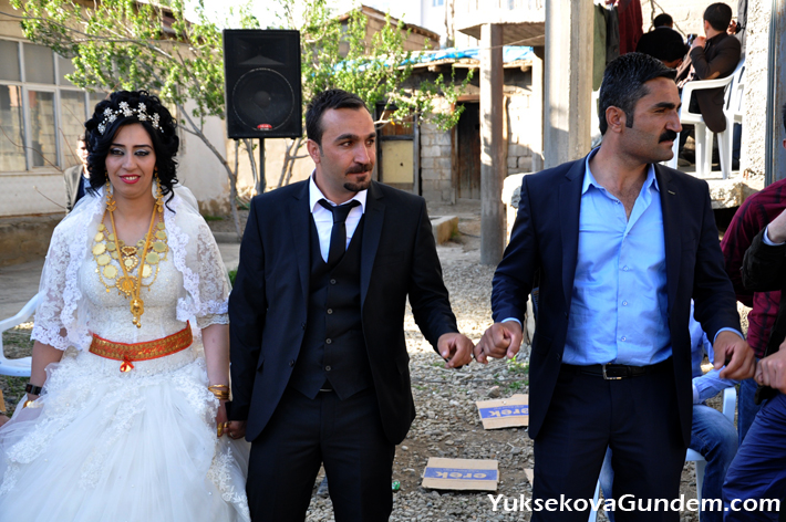 Yüksekova Düğünleri (03-04) Mayıs 2014 105