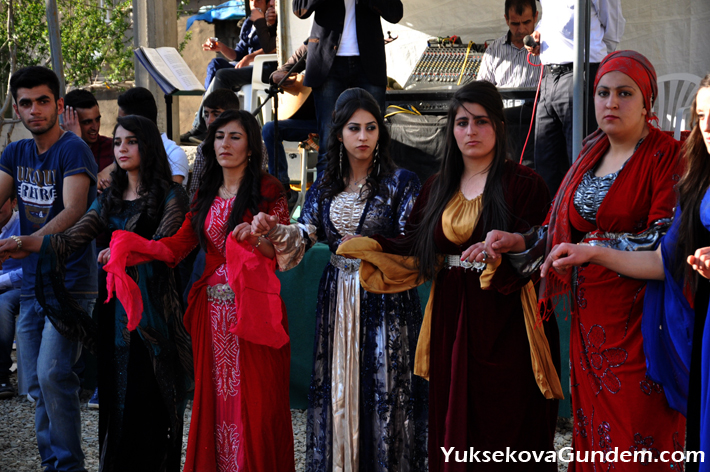 Yüksekova Düğünleri (03-04) Mayıs 2014 107