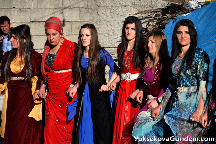 Yüksekova Düğünleri (03-04) Mayıs 2014 109
