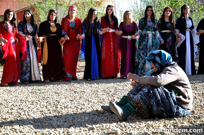 Yüksekova Düğünleri (03-04) Mayıs 2014 111