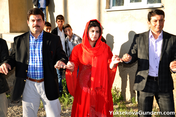 Yüksekova Düğünleri (03-04) Mayıs 2014 125