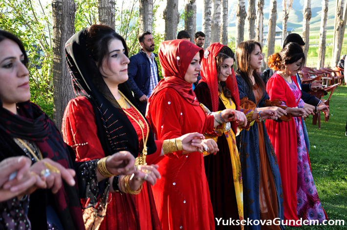 Yüksekova Düğünleri (03-04) Mayıs 2014 130