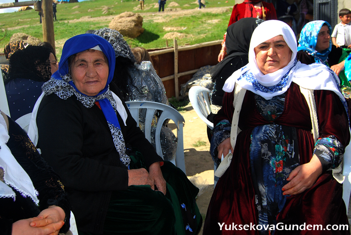 Yüksekova Düğünleri (03-04) Mayıs 2014 167