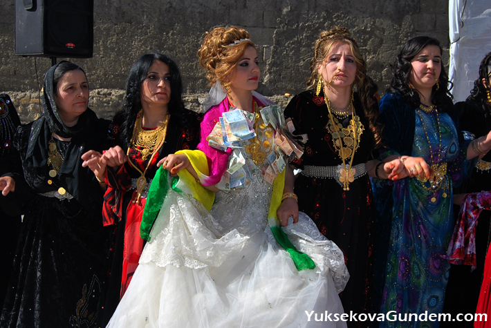 Yüksekova Düğünleri (03-04) Mayıs 2014 181