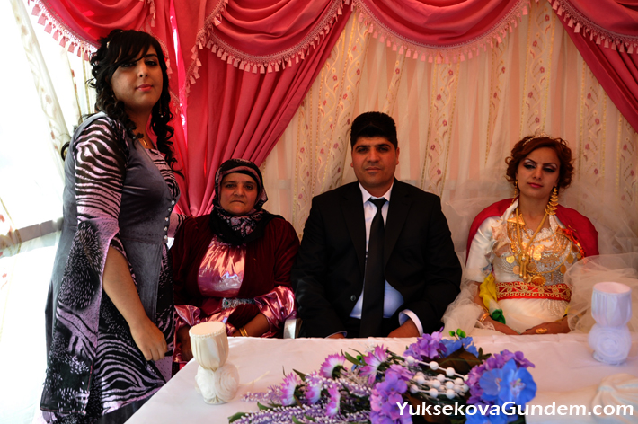 Yüksekova Düğünleri (03-04) Mayıs 2014 20